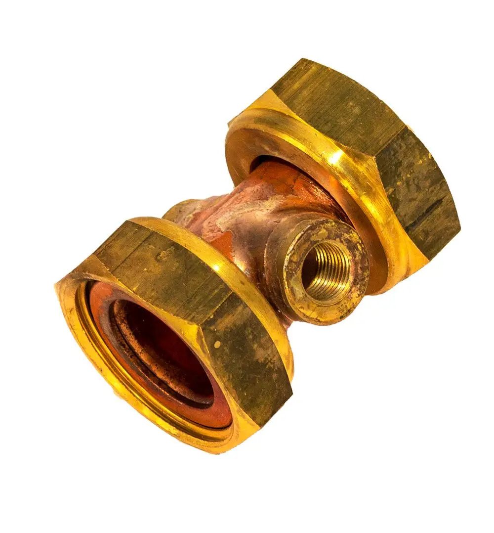 Verbindungsventil aus Kupfer mit goldfarbener Überzug, geeignet für die Installation in Daikin Altherma-Systemen. Gewindeanschlüsse an beiden Enden.